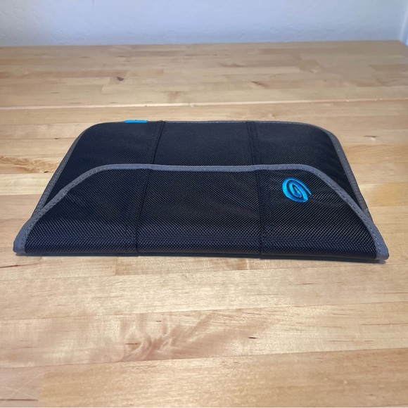 Timbuk2 iPad Envelope Sleeve - Picture 6 of 11